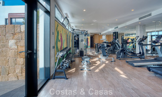 Luxurious duplex apartment for sale with sea views in a high-end Sierra Blanca complex on Marbella’s Golden Mile 774578 