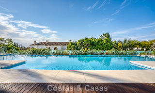 Luxurious duplex apartment for sale with sea views in a high-end Sierra Blanca complex on Marbella’s Golden Mile 774589 