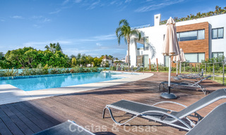 Luxurious duplex apartment for sale with sea views in a high-end Sierra Blanca complex on Marbella’s Golden Mile 774590 