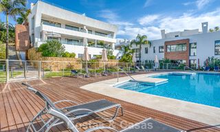 Luxurious duplex apartment for sale with sea views in a high-end Sierra Blanca complex on Marbella’s Golden Mile 774593 