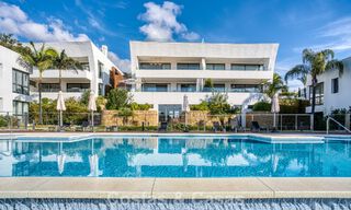 Luxurious duplex apartment for sale with sea views in a high-end Sierra Blanca complex on Marbella’s Golden Mile 774595 
