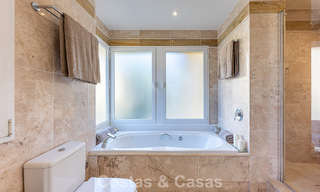 Spacious 3-bedroom apartment with panoramic sea views for sale in a beach complex east of Marbella centre 774657 