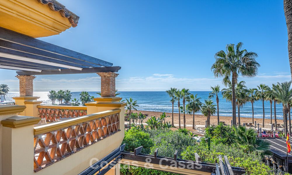 Spacious 3-bedroom apartment with panoramic sea views for sale in a beach complex east of Marbella centre 774667