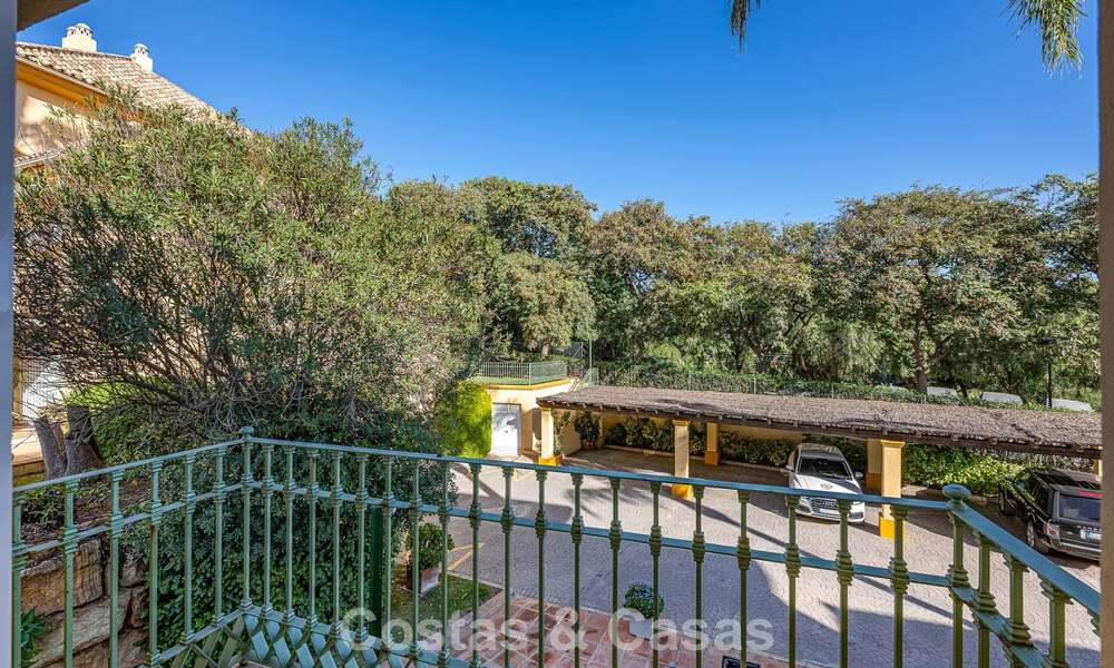 Spacious 3-bedroom apartment with panoramic sea views for sale in a beach complex east of Marbella centre 774674