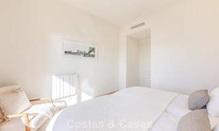 Spacious 3-bedroom apartment with panoramic sea views for sale in a beach complex east of Marbella centre 774680 