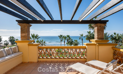 Spacious 3-bedroom apartment with panoramic sea views for sale in a beach complex east of Marbella centre 774703