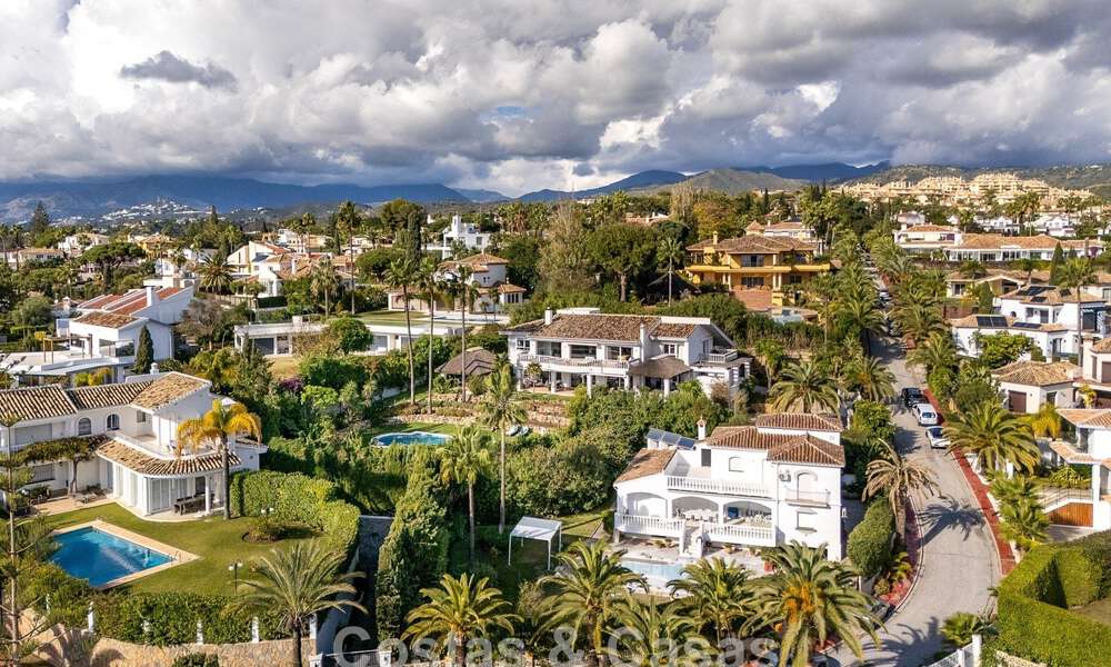 Beautiful Spanish style villa with stunning sea views for sale in Elviria, East Marbella 774736