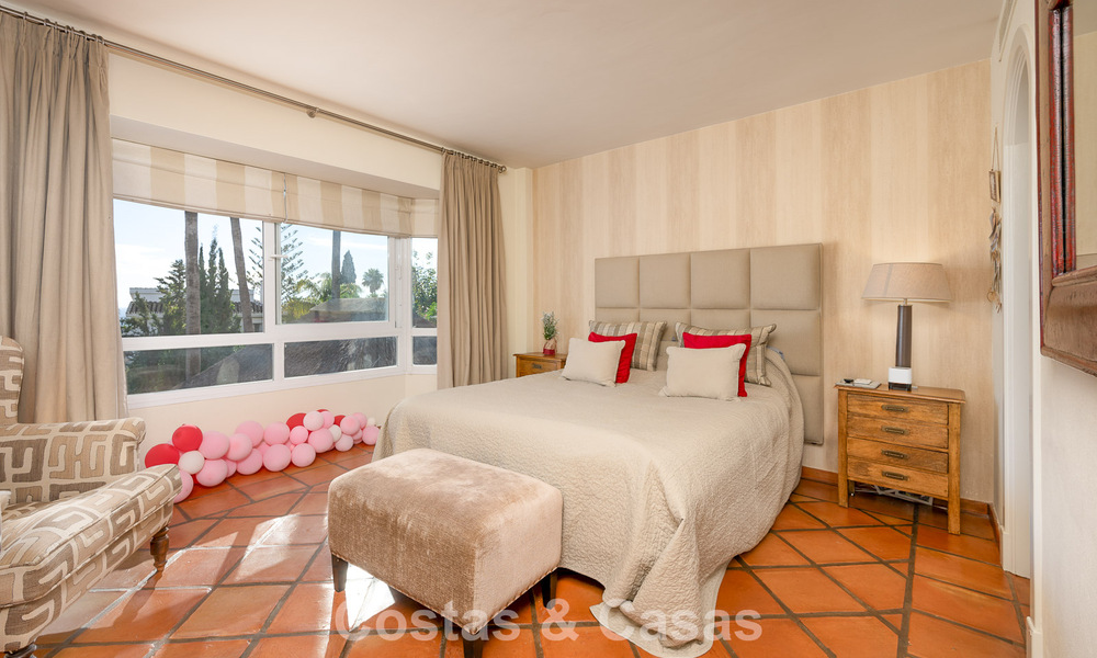 Beautiful Spanish style villa with stunning sea views for sale in Elviria, East Marbella 774759