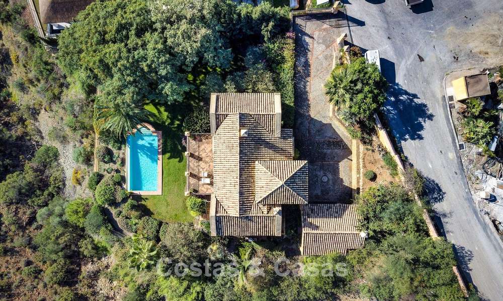 Andalusian luxury villa for sale, in the exclusive and secure area of El Madroñal, Marbella - Benahavis 774824