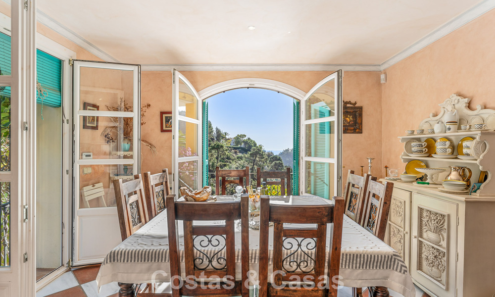 Andalusian luxury villa for sale, in the exclusive and secure area of El Madroñal, Marbella - Benahavis 774831