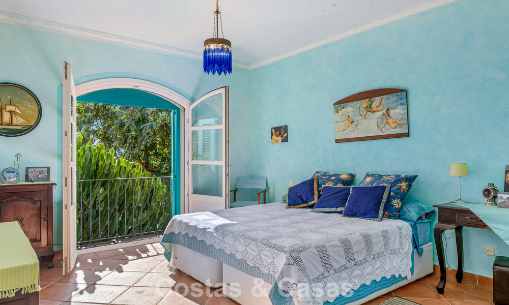 Andalusian luxury villa for sale, in the exclusive and secure area of El Madroñal, Marbella - Benahavis 774837