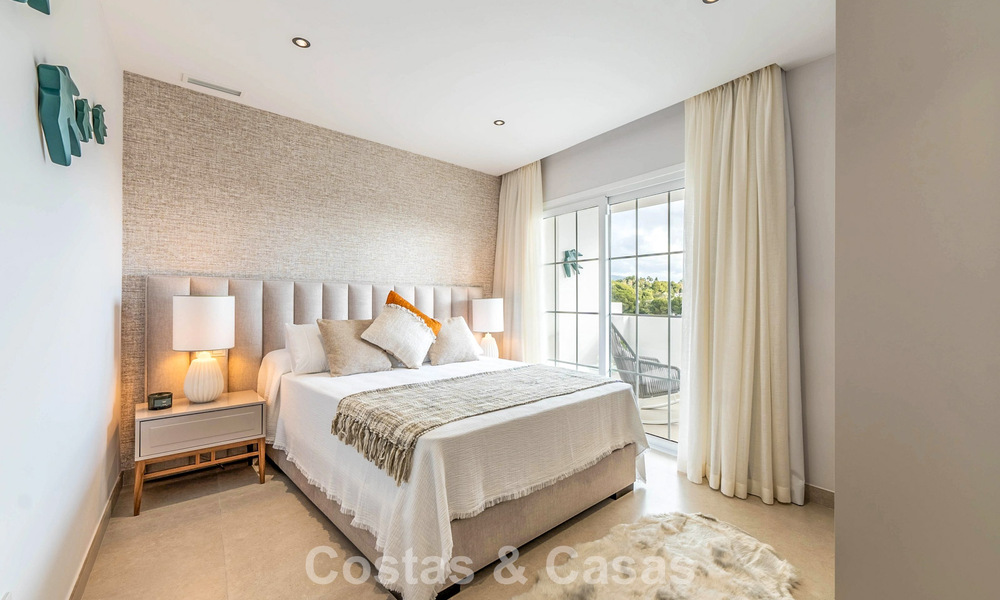 Stunning double penthouse with sea views for sale within walking distance of Puerto Banus, Marbella 774871