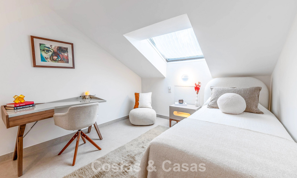 Stunning double penthouse with sea views for sale within walking distance of Puerto Banus, Marbella 774882