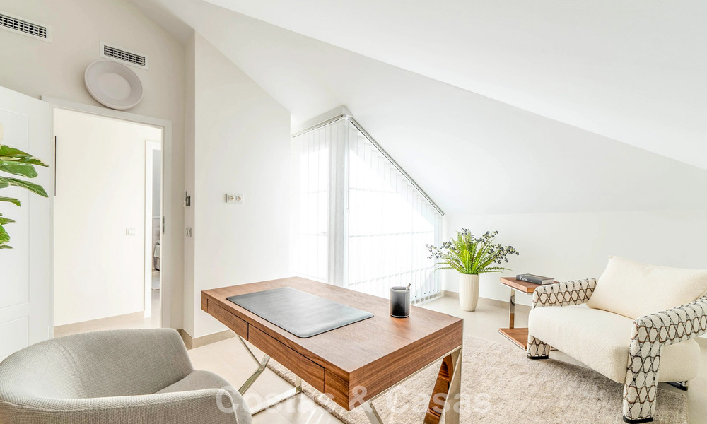 Stunning double penthouse with sea views for sale within walking distance of Puerto Banus, Marbella 774883