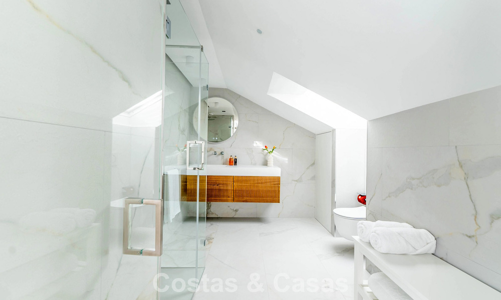 Stunning double penthouse with sea views for sale within walking distance of Puerto Banus, Marbella 774884