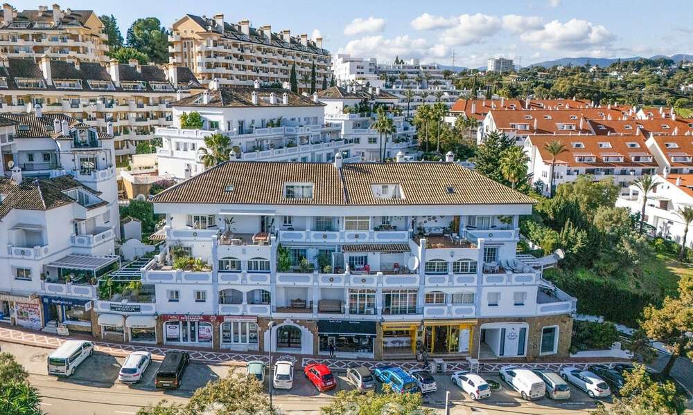 Stunning double penthouse with sea views for sale within walking distance of Puerto Banus, Marbella 774893