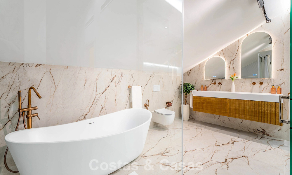 Stunning double penthouse with sea views for sale within walking distance of Puerto Banus, Marbella 774901