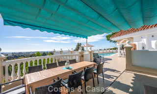 Classic Mediterranean villa for sale with panoramic sea views in an exclusive gated community in Marbella - Benahavis 774912 