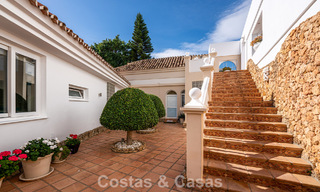 Classic Mediterranean villa for sale with panoramic sea views in an exclusive gated community in Marbella - Benahavis 774916 