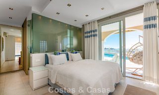 Classic Mediterranean villa for sale with panoramic sea views in an exclusive gated community in Marbella - Benahavis 774929 
