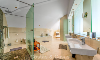 Classic Mediterranean villa for sale with panoramic sea views in an exclusive gated community in Marbella - Benahavis 774933 