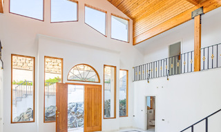 Majestic luxury villa with stunning sea views for sale, in a sought after urbanisation of Benahavis - Marbella 774953 