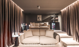 Luxurious renovated townhouse with sea views for sale, in a gated community on Marbella’s Golden Mile 774988 