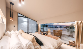 Luxurious renovated townhouse with sea views for sale, in a gated community on Marbella’s Golden Mile 775003 