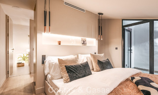 Luxurious renovated townhouse with sea views for sale, in a gated community on Marbella’s Golden Mile 775004 