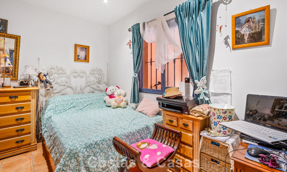 Spacious townhouse with private garden for sale, surrounded by golf courses in Nueva Andalucia, Marbella 775068
