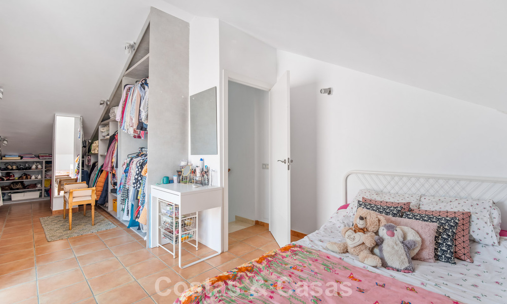 Spacious townhouse with private garden for sale, surrounded by golf courses in Nueva Andalucia, Marbella 775079
