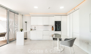 Move-in ready, modern, frontline beach apartment for sale in Estepona, Costa del Sol 775100 