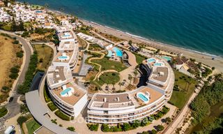 Move-in ready, modern, frontline beach apartment for sale in Estepona, Costa del Sol 775120 