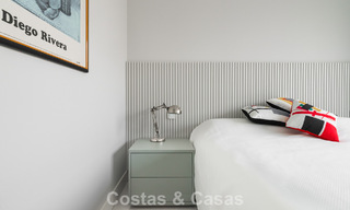 Move-in ready, modern, frontline beach apartment for sale in Estepona, Costa del Sol 775125 