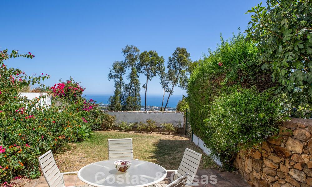 Spacious 4-bedroom townhouse with stunning sea views for sale in Marbella East 775129