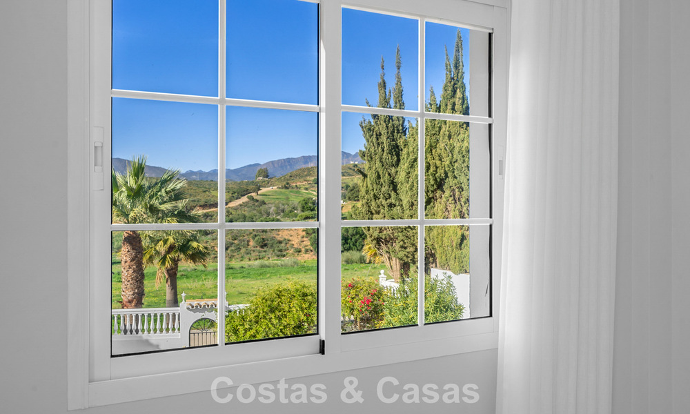 Move-in ready luxury villa in Mediterranean style for sale in a residential area in the golf valley of Mijas, Costa del Sol 775148