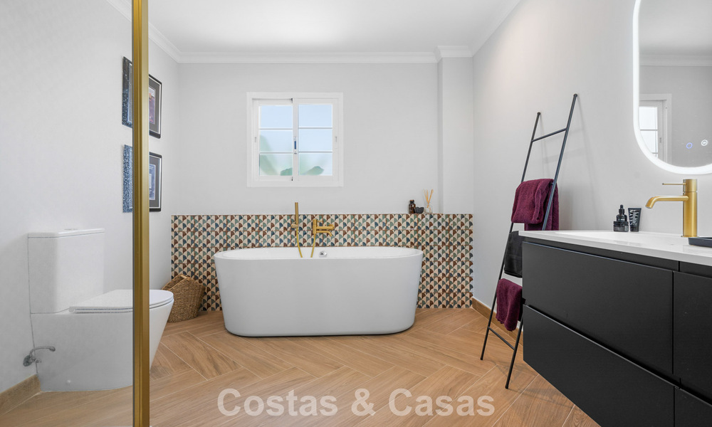 Move-in ready luxury villa in Mediterranean style for sale in a residential area in the golf valley of Mijas, Costa del Sol 775152