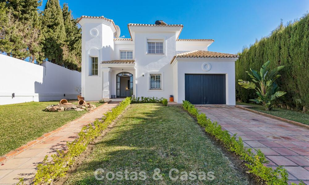 Move-in ready luxury villa in Mediterranean style for sale in a residential area in the golf valley of Mijas, Costa del Sol 775180