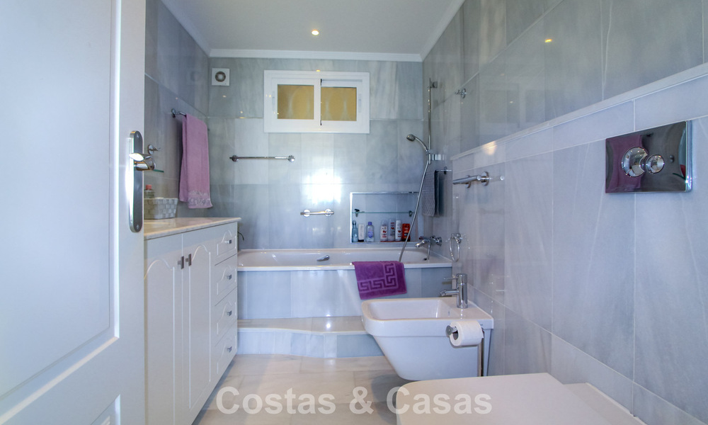 Frontline beach apartment with phenomenal views for sale in Marbella centre 775043
