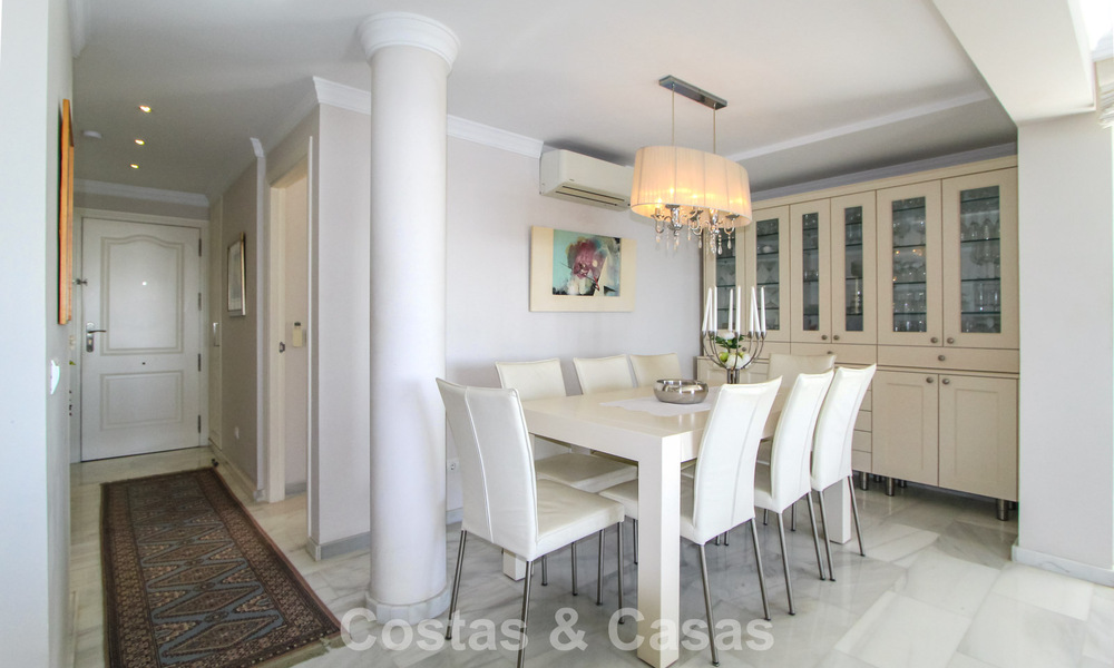 Frontline beach apartment with phenomenal views for sale in Marbella centre 775049
