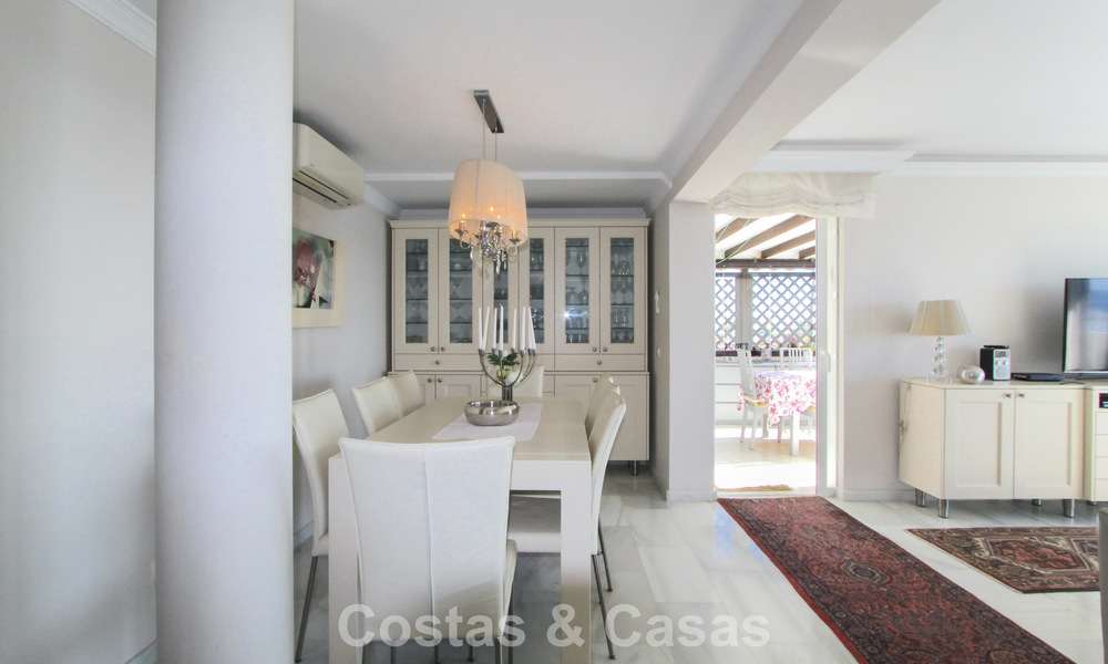 Frontline beach apartment with phenomenal views for sale in Marbella centre 775052