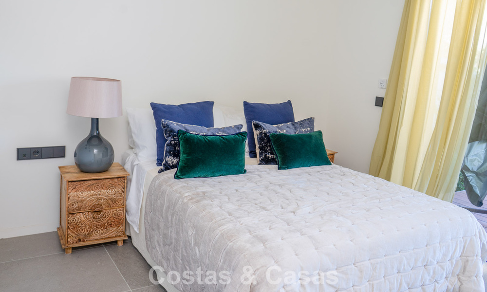 Modernist ground floor apartment in a gated community of Sotogrande, Costa del Sol 775348