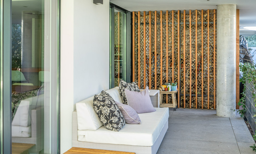 Modernist ground floor apartment in a gated community of Sotogrande, Costa del Sol 775350