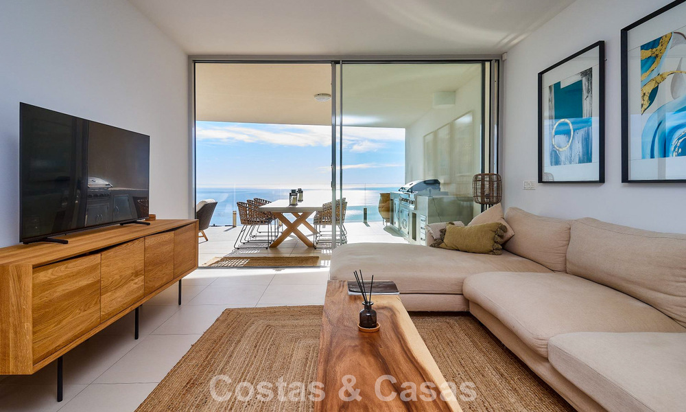 Move-in ready, modern apartment with panoramic sea views for sale in Benalmadena, Costa del Sol 775490