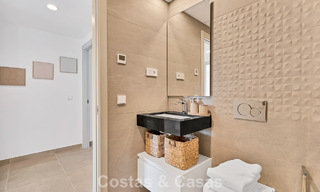 Recently built penthouse with spacious solarium for sale in gated complex in Benahavis - Marbella 775445 
