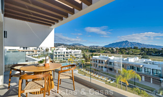 Recently built penthouse with spacious solarium for sale in gated complex in Benahavis - Marbella 775467 