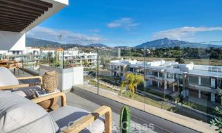 Recently built penthouse with spacious solarium for sale in gated complex in Benahavis - Marbella 775473 