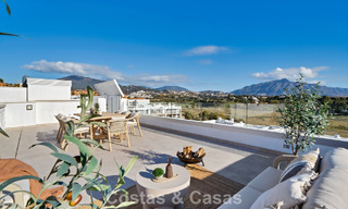 Recently built penthouse with spacious solarium for sale in gated complex in Benahavis - Marbella 775479 