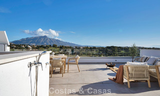 Recently built penthouse with spacious solarium for sale in gated complex in Benahavis - Marbella 775483 