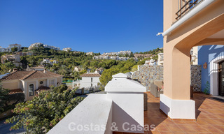 Spacious townhouse with beautiful golf and sea views for sale, in an exclusive golf urbanization in Benahavis - Marbella 775195 